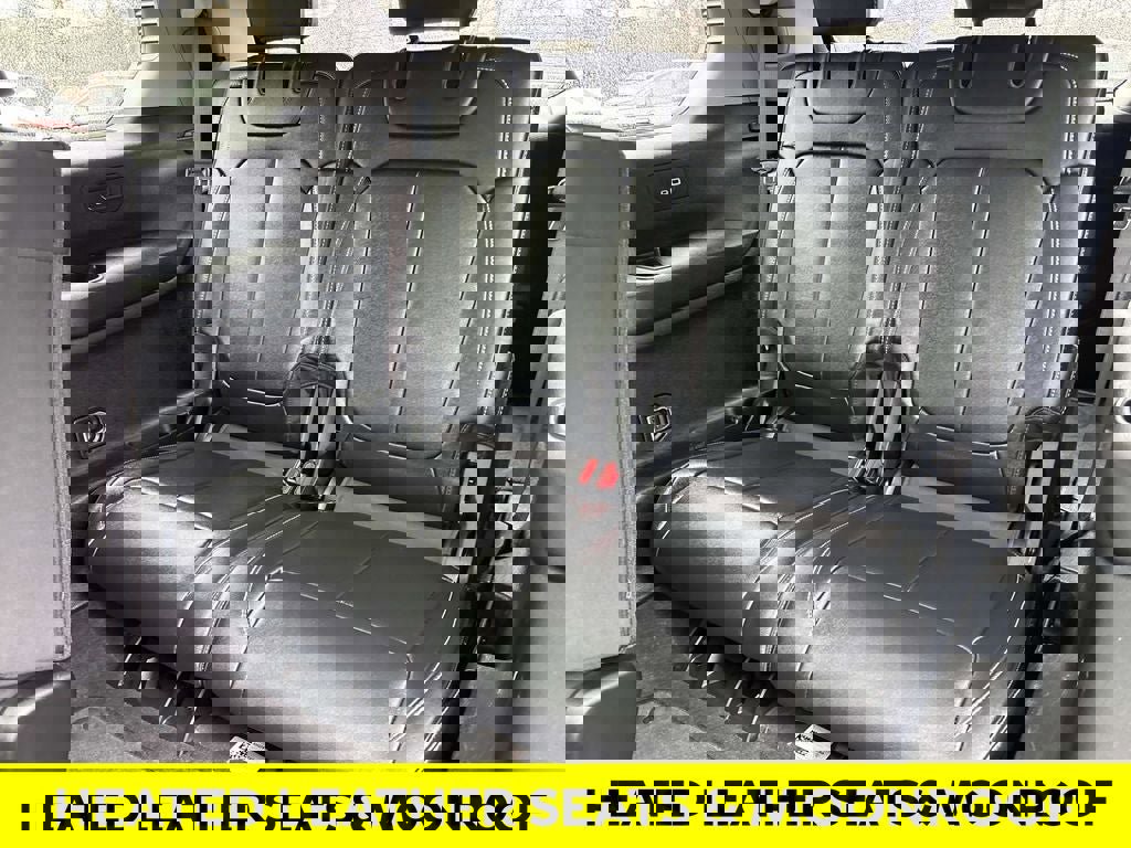 Used 2022 Jeep Grand Cherokee L Limited AWD/4WD image 13