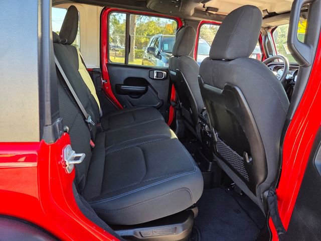 Used 2024 Jeep Wrangler Rubicon image 19