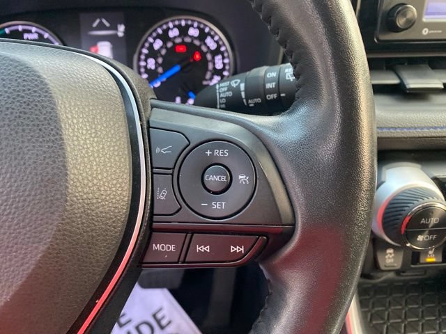 Used 2022 Toyota RAV4 SE w/ Convenience Package AWD/4WD image 13