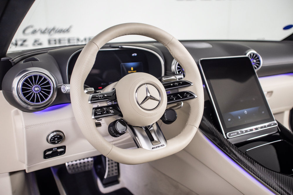 Used 2025 Mercedes-Benz SL 63 AMG S e Performance 4MATIC image 23