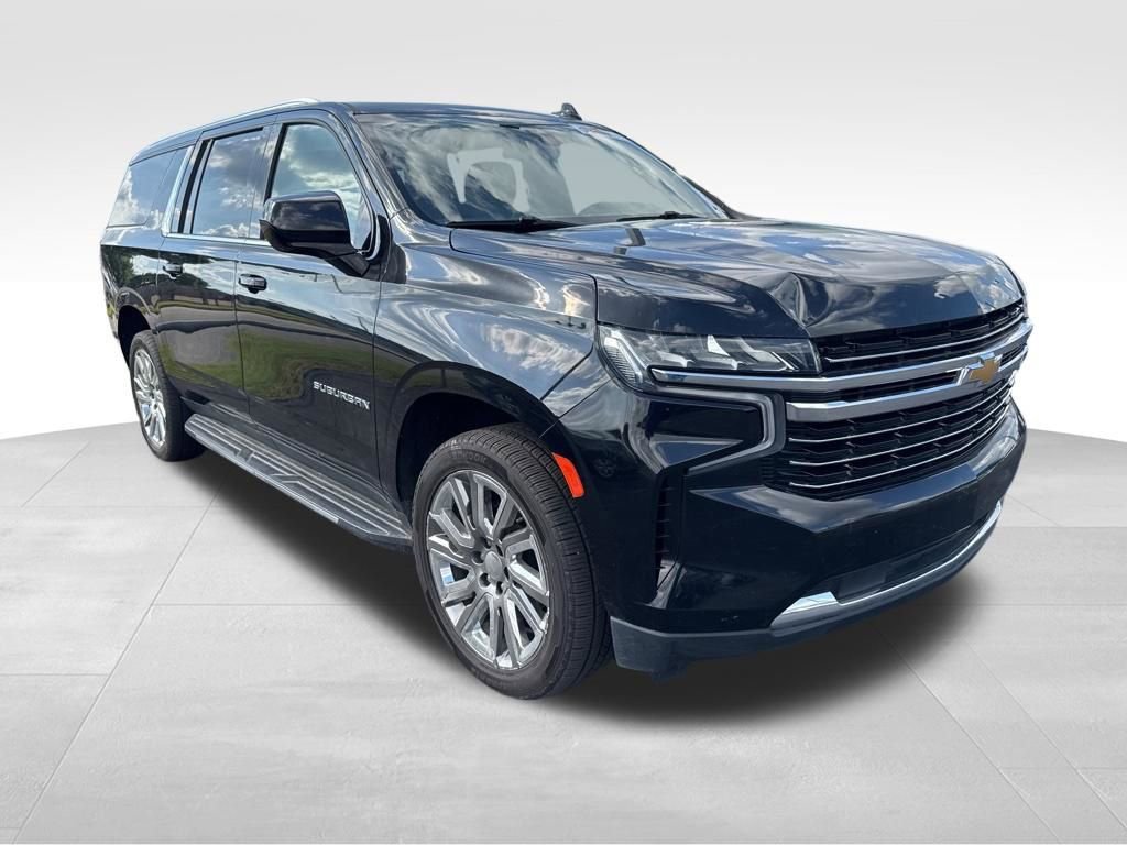 Used 2021 Chevrolet Suburban LT RWD image 5