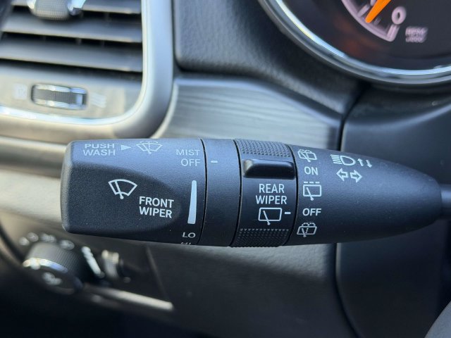 Certified 2021 Jeep Grand Cherokee Laredo AWD/4WD image 44