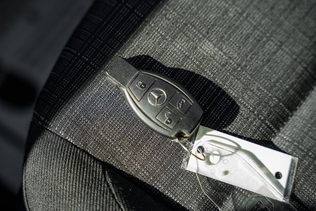 Used 2018 Mercedes-Benz Metris Passenger image 32