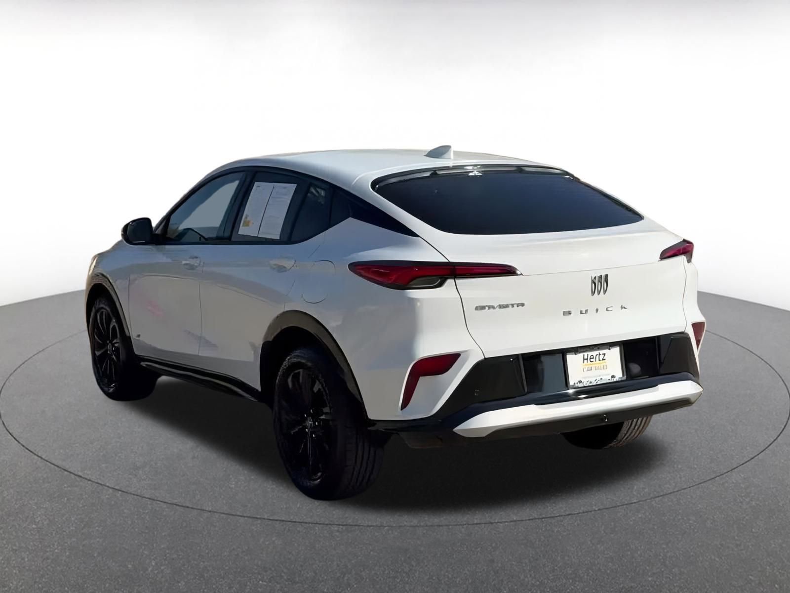 Used 2025 Buick Envista Sport Touring image 11