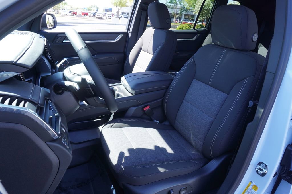 New 2026 GMC Acadia Elevation image 14