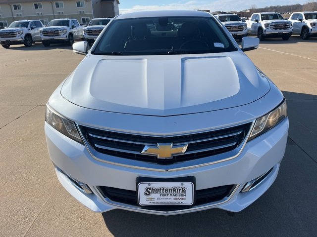 Used 2016 Chevrolet Impala LT w/ Convenience Package image 8