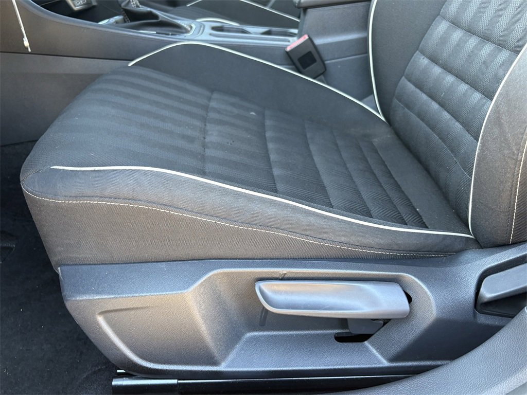 Used 2024 Volkswagen Jetta Sport image 13