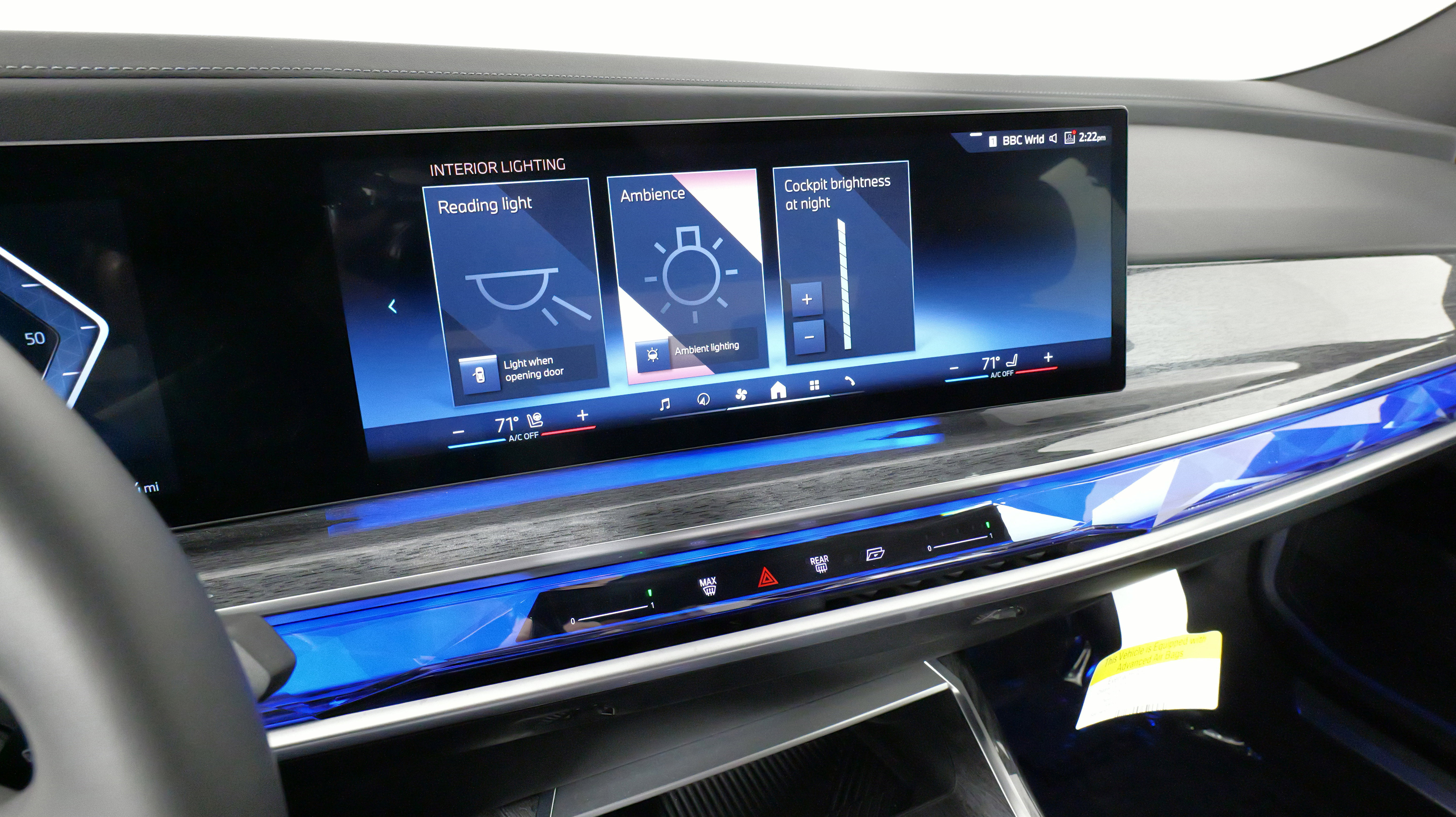 Used 2024 BMW i7 xDrive60 w/ Executive Package image 50