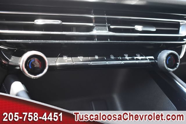 New 2026 Chevrolet Traverse LT w/ LPO, Floor Liner Package FWD image 32