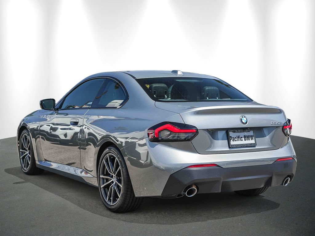 Used 2025 BMW 230i Coupe RWD image 6