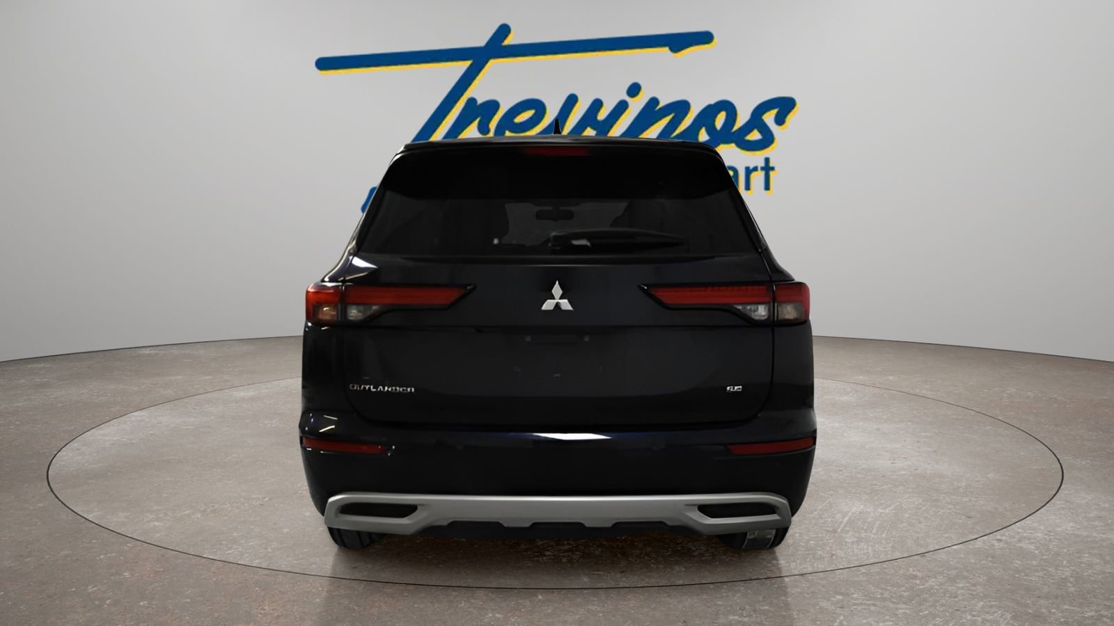 Used 2024 Mitsubishi Outlander SE FWD image 10