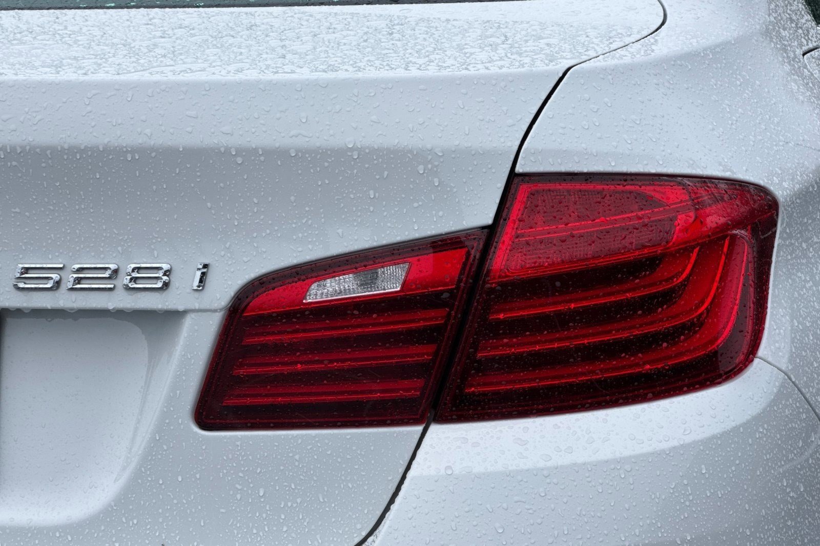 Used 2015 BMW 528i Sedan image 12