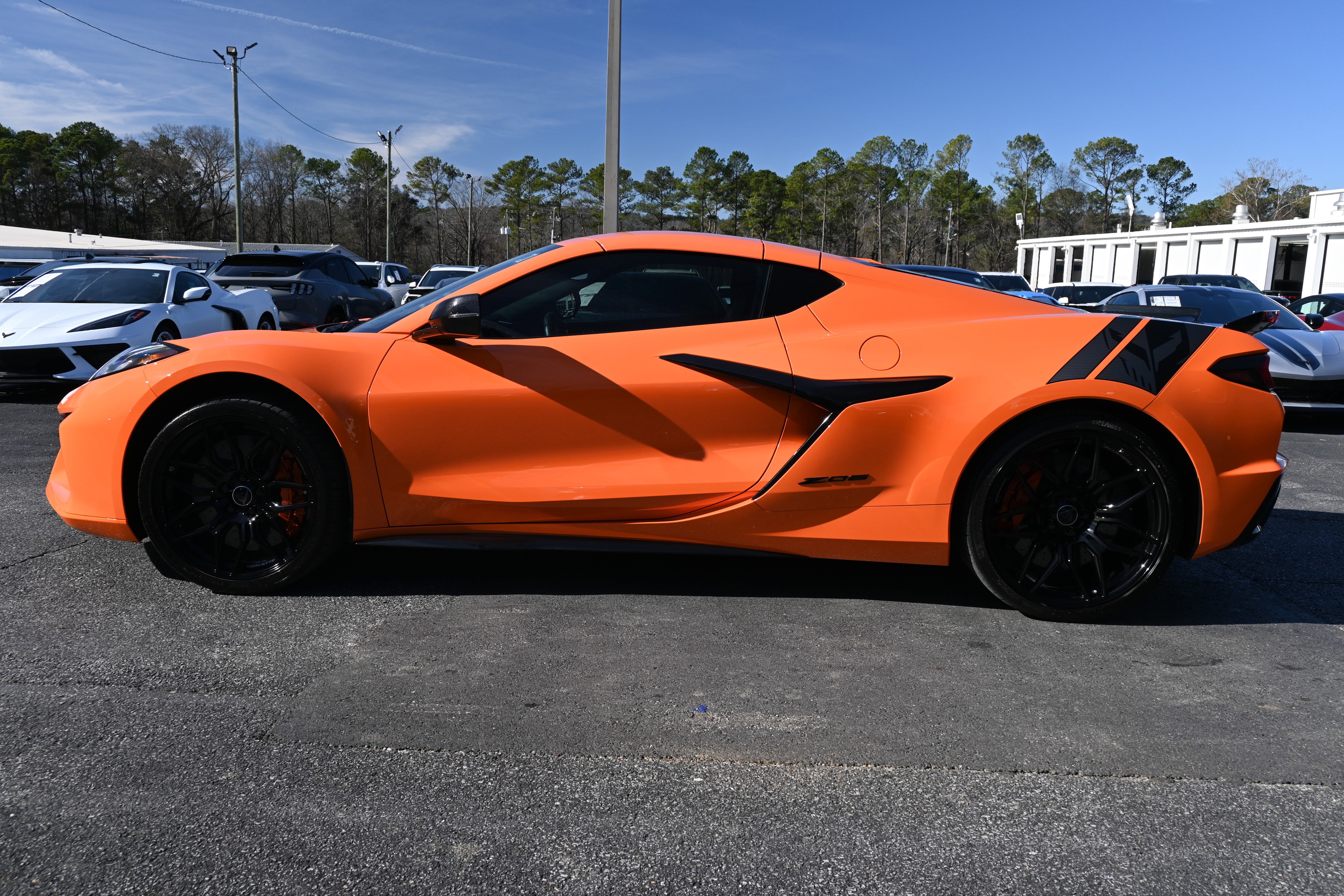 Used 2023 Chevrolet Corvette Z06 image 7