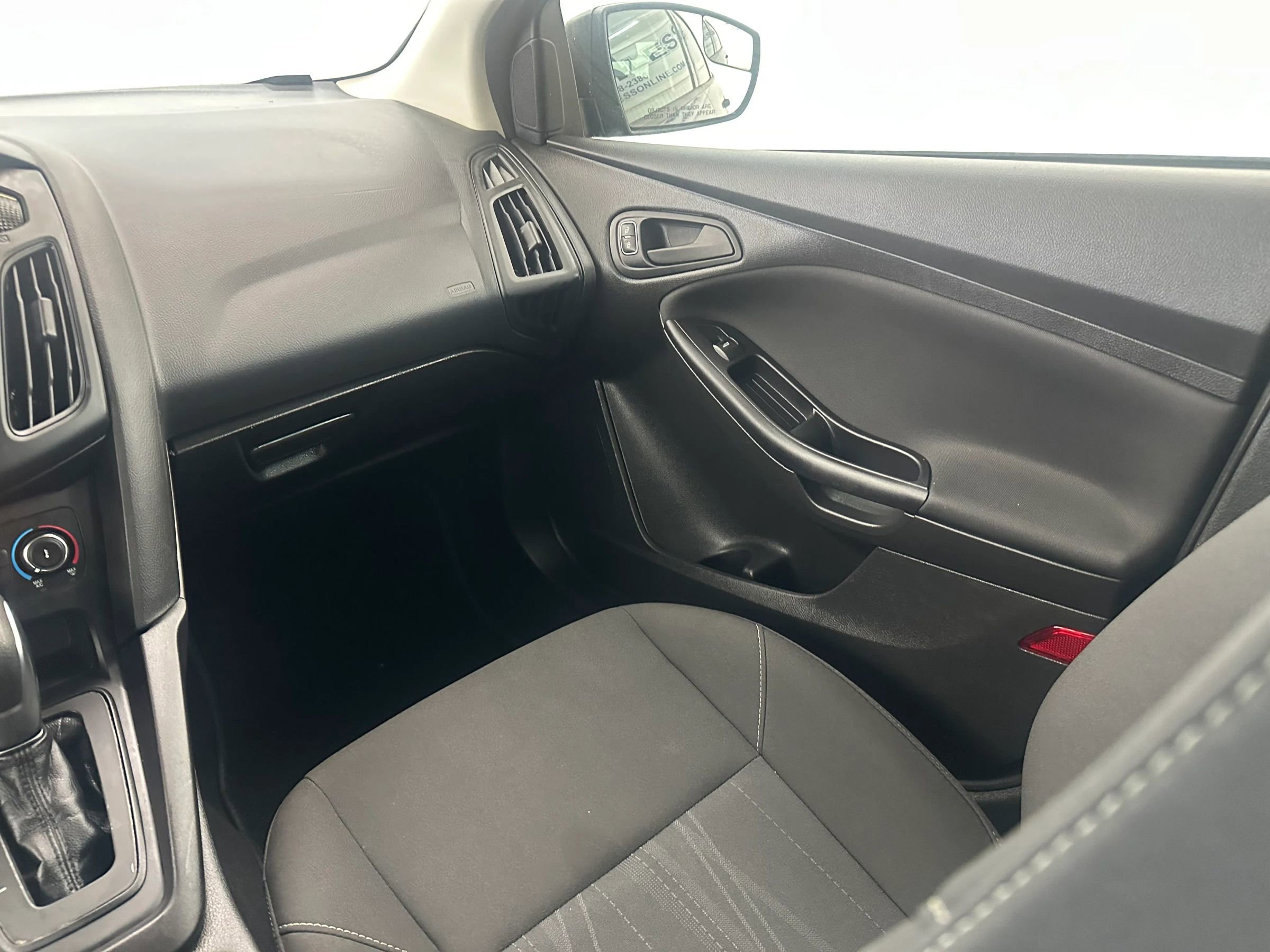 Used 2017 Ford Focus S image 17