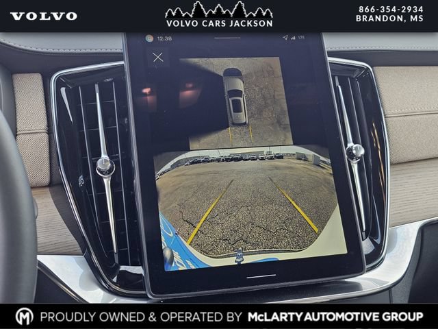 New 2026 Volvo XC90 B6 Plus w/ Protection Package Premier AWD/4WD image 8