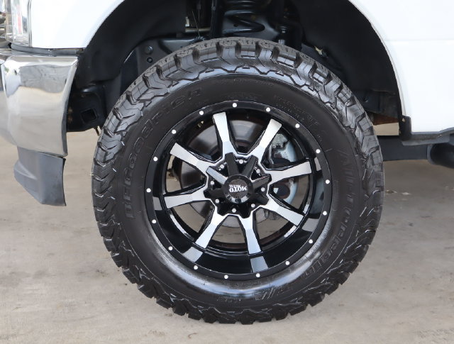 Used 2019 Ford F250 XLT w/ Snow Plow Prep Package AWD/4WD image 11