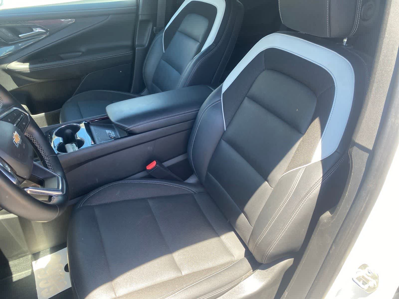 Used 2024 Chevrolet Blazer EV LT AWD/4WD image 12