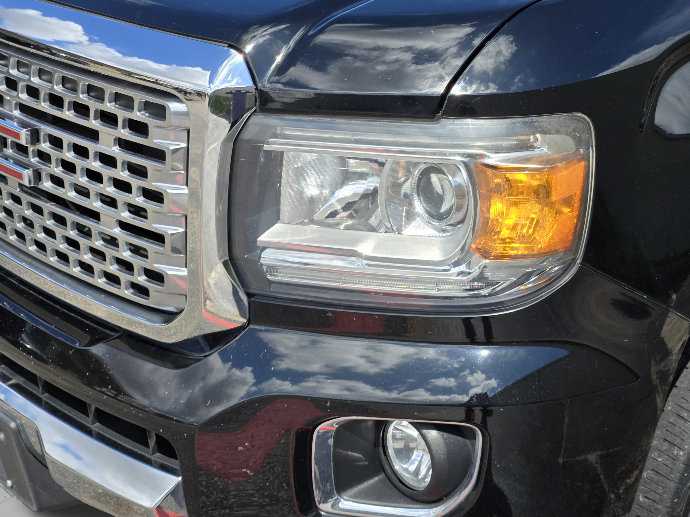 Used 2018 GMC Canyon Denali AWD/4WD image 32