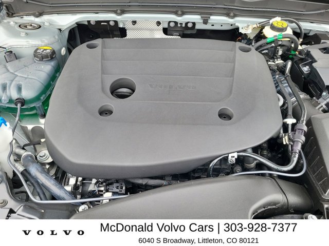 New 2026 Volvo XC40 B5 Plus w/ Protection Package Premier AWD/4WD image 21
