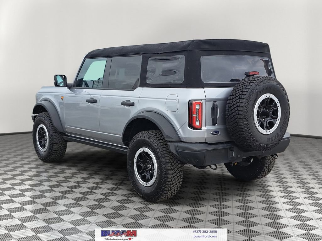 Certified 2024 Ford Bronco Badlands image 3