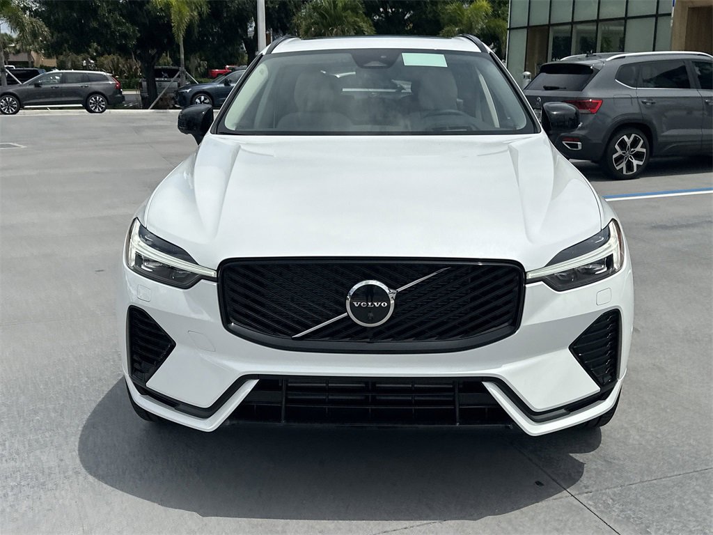 New 2026 Volvo XC60 T8 Ultra w/ Protection Package Premier image 3