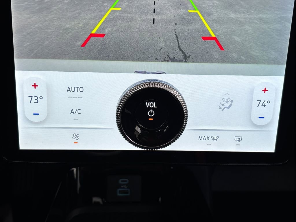 Used 2022 Ford Mustang Mach-E Select image 29