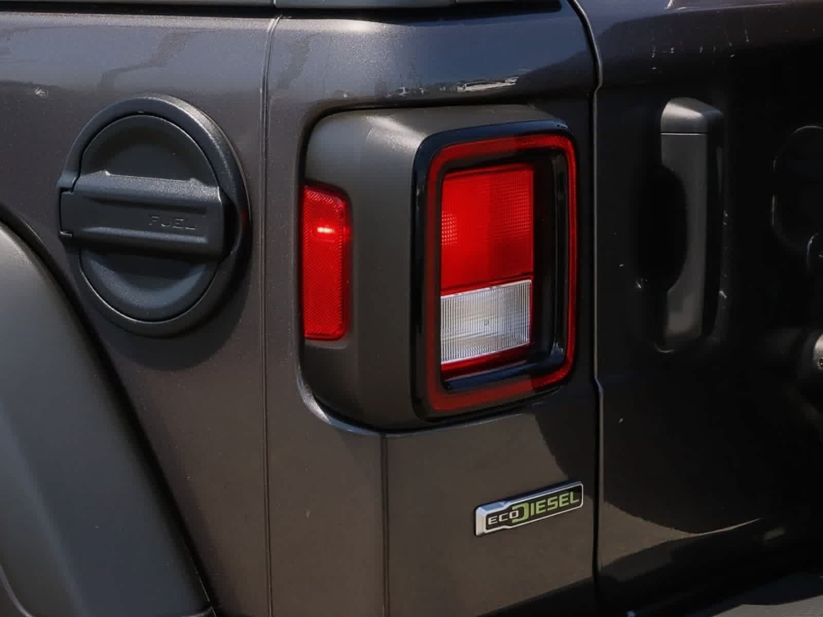 Used 2021 Jeep Wrangler Unlimited Sport AWD/4WD image 12