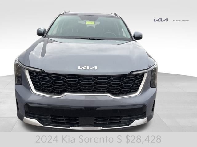 Certified 2024 Kia Sorento S w/ Panoramic Sunroof Package image 3