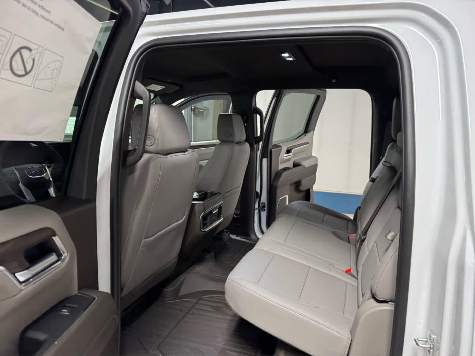 New 2026 GMC Sierra 1500 SLT w/ SLT Premium Plus Package image 13