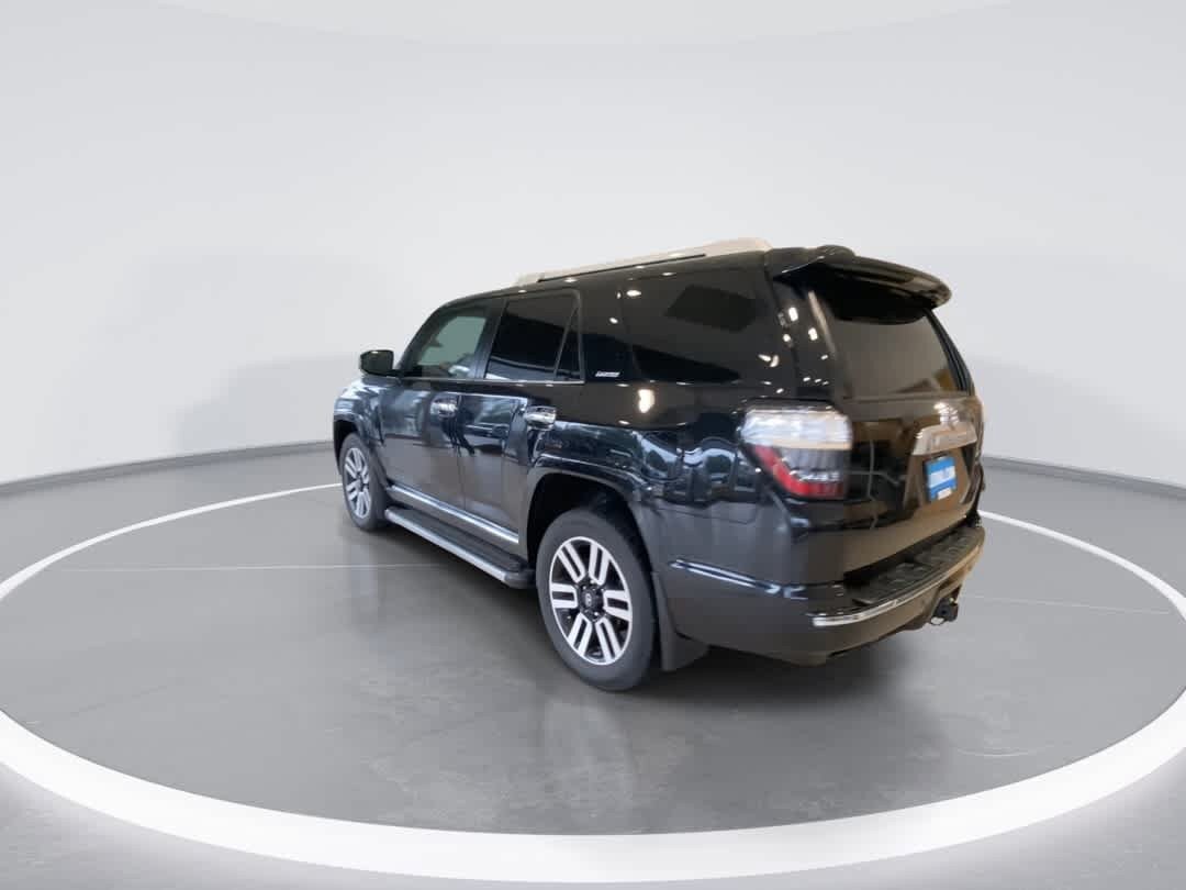 Used 2017 Toyota 4Runner Limited AWD/4WD image 6