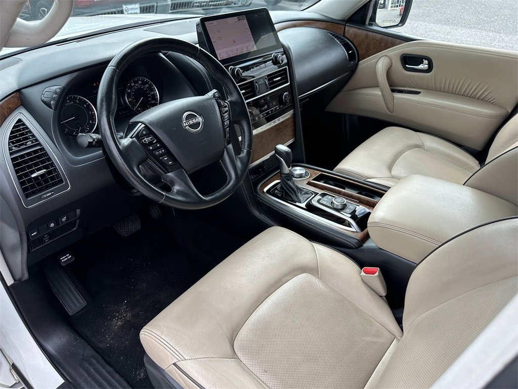 Used 2023 Nissan Armada SL w/ Captain's Chairs Package image 9