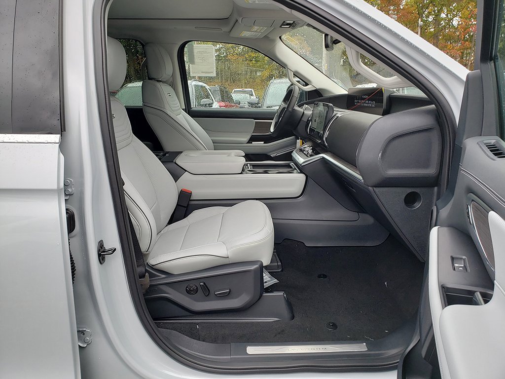New 2025 Ford Expedition Max Platinum w/ Platinum Ultimate Package image 18