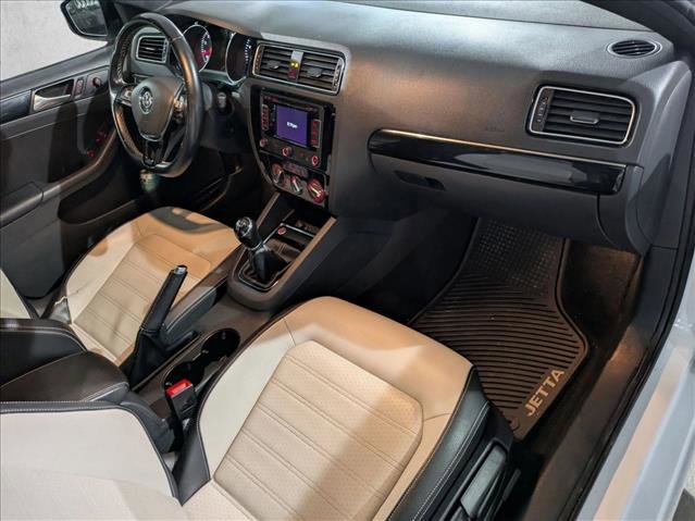 Used 2015 Volkswagen Jetta Sport image 26