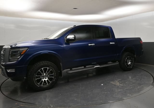 Used 2021 Nissan Titan Platinum Reserve AWD/4WD image 4