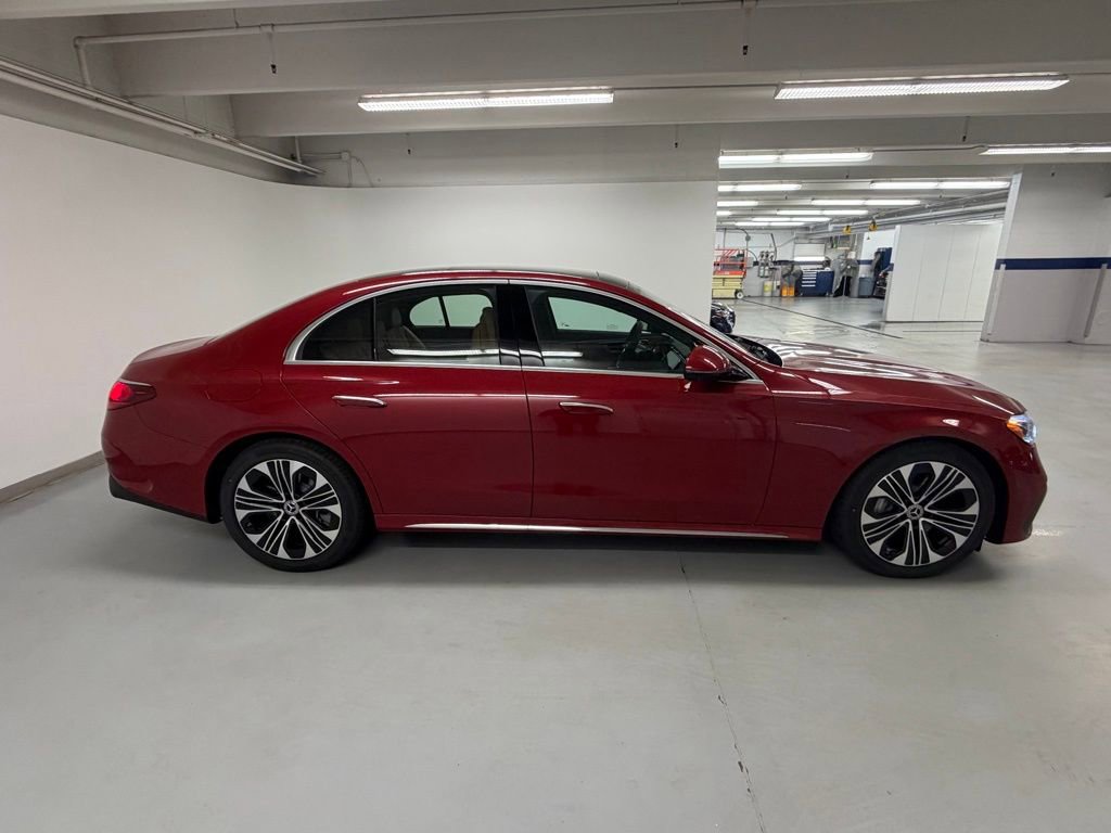 New 2026 Mercedes-Benz E 450 4MATIC Sedan image 5