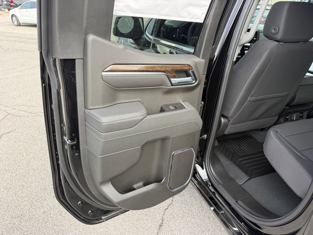 New 2026 GMC Sierra 1500 SLE AWD/4WD image 18