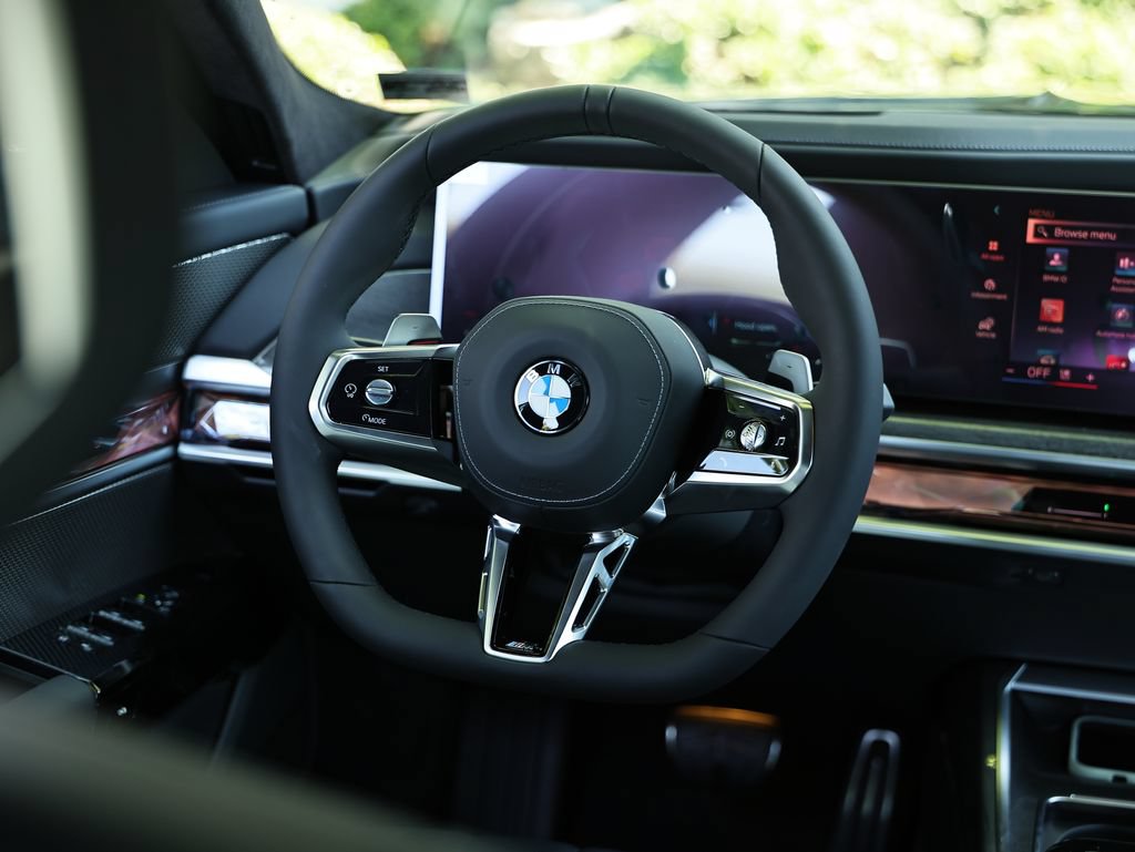 New 2026 BMW 760i xDrive w/ Executive Package AWD/4WD image 31