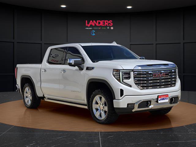 Used 2023 GMC Sierra 1500 Denali w/ Denali Reserve Package AWD/4WD image 5