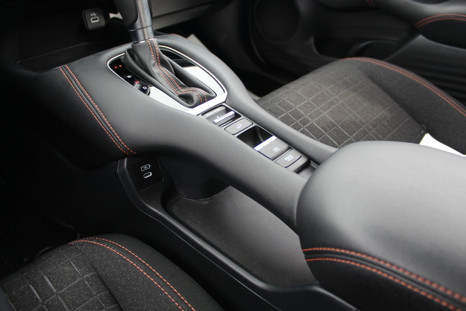 Used 2024 Honda HR-V Sport image 21