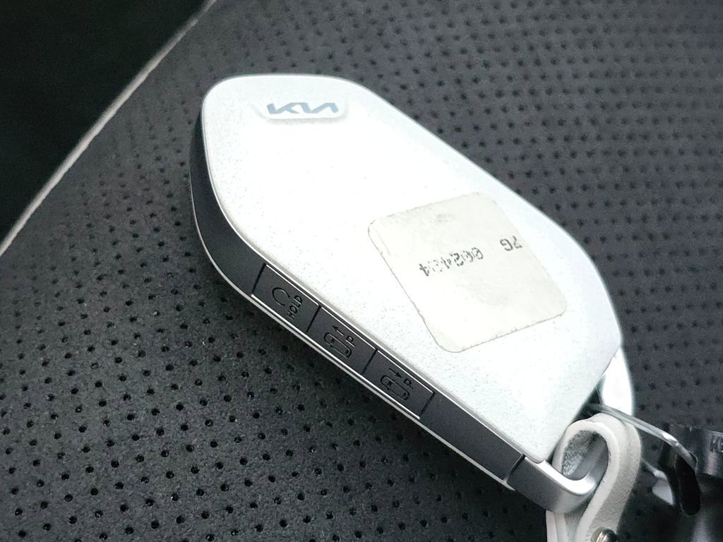 New 2025 Kia EV6 GT-Line image 32