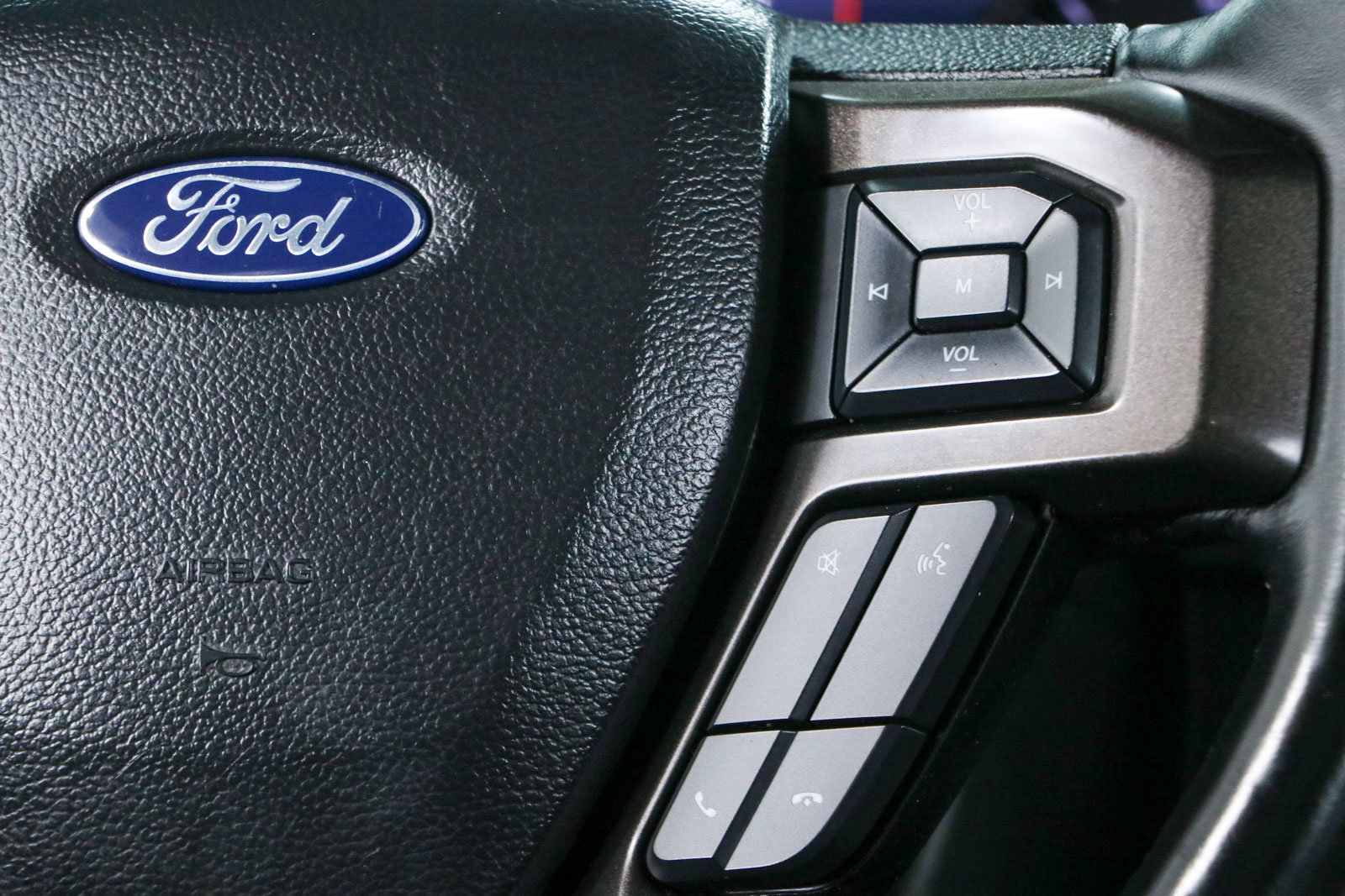 Used 2021 Ford Expedition Limited AWD/4WD image 15