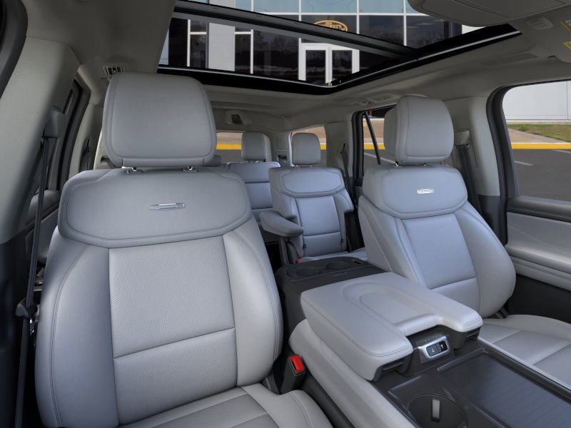 New 2026 Ford Expedition Platinum w/ Driver's Package image 10