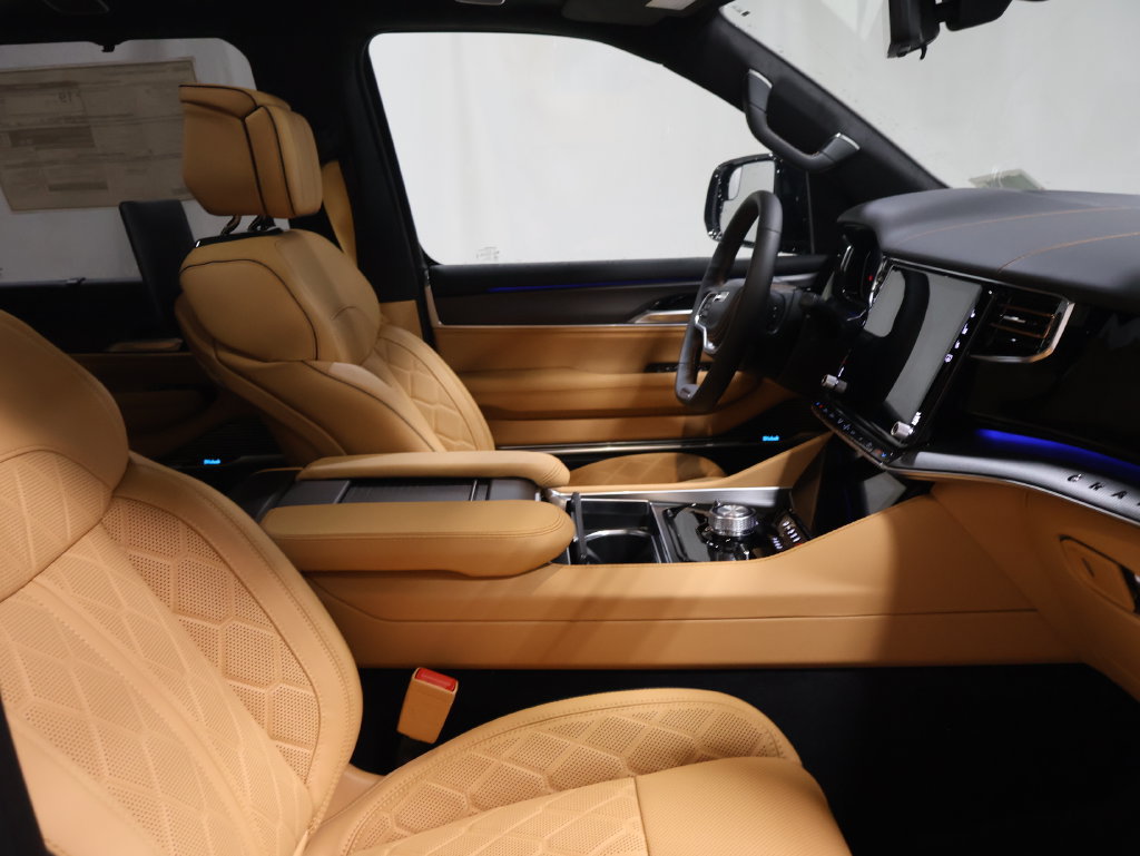 New 2026 Jeep Grand Wagoneer Summit AWD/4WD image 22