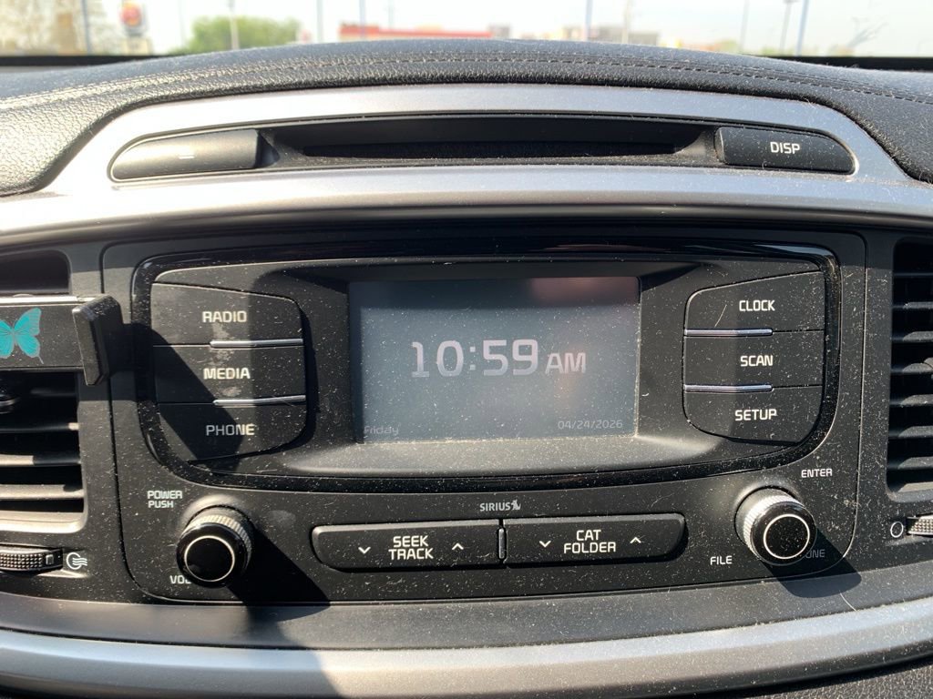 Used 2016 Kia Sorento LX AWD/4WD image 40