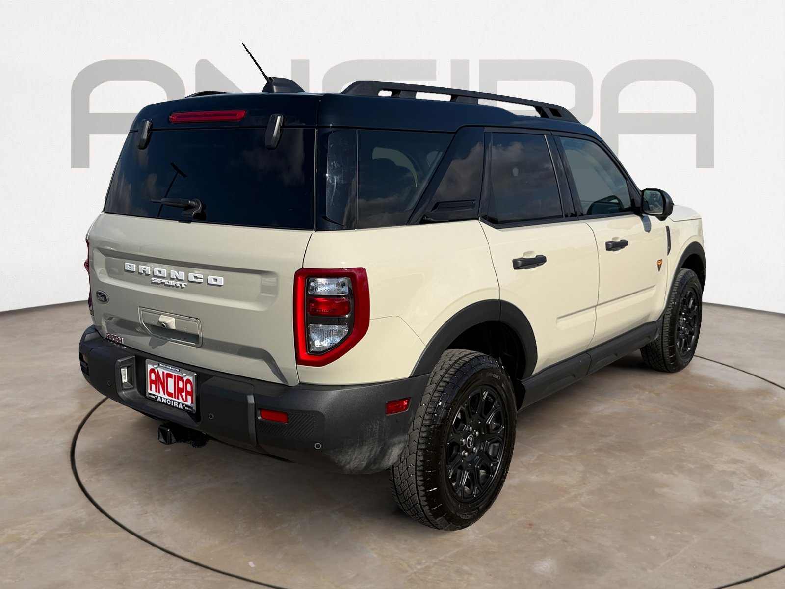 Used 2025 Ford Bronco Sport Badlands image 12