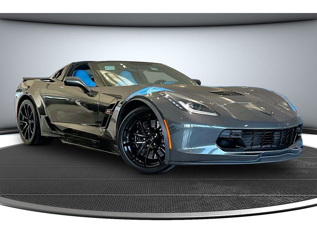 Used 2017 Chevrolet Corvette Grand Sport image 2