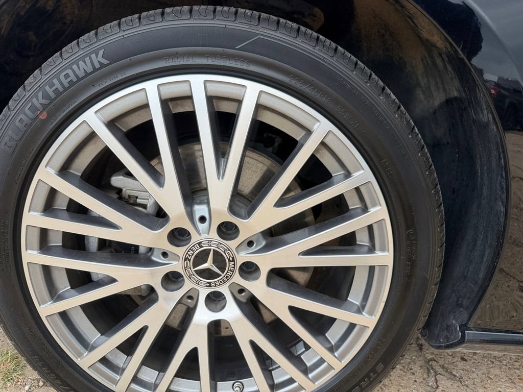 Used 2025 Mercedes-Benz CLA 250 image 14