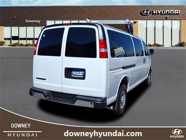 Used 2024 Chevrolet Express 3500 LT w/ LT Preferred Equipment Group image 4