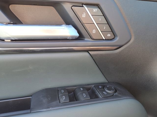 New 2026 GMC Terrain AT4 w/ Convenience Package III image 30