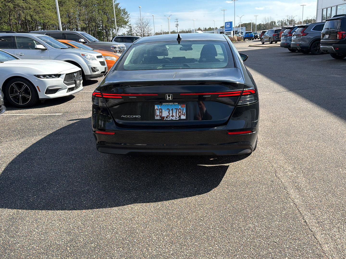 Used 2023 Honda Accord EX image 7
